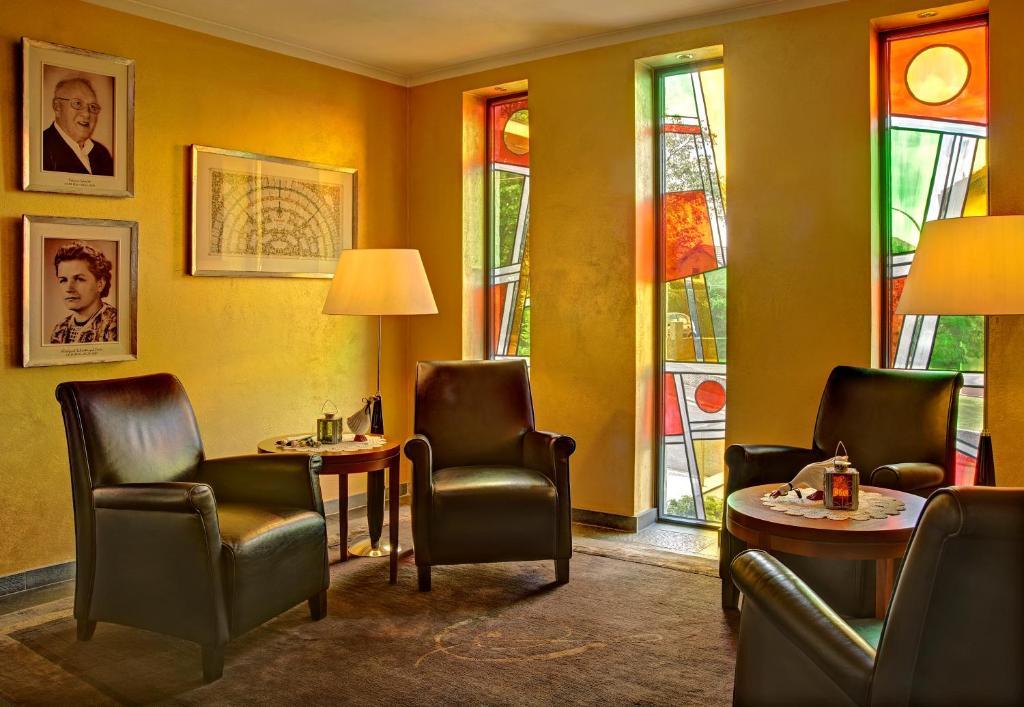 Hotel Schmitt Garni Mönchberg Buitenkant foto