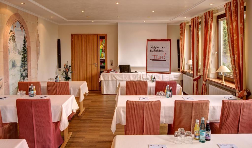 Hotel Schmitt Garni Mönchberg Buitenkant foto