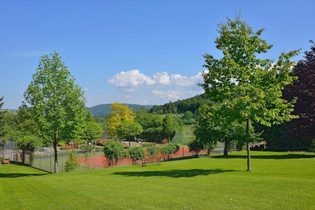 Hotel Schmitt Garni Mönchberg Buitenkant foto